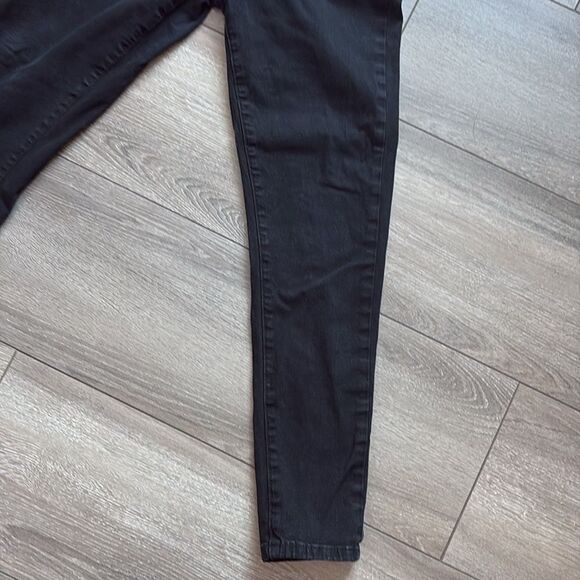 SM140 BDG high waisted cropped jeans - Picture 4 of 9